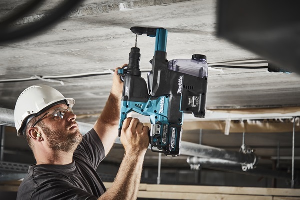 Makita akumulatorska čekić bušilica XGT HR002GM201 (40Vmax, Li-ion, 2x4,0Ah) brushless motor