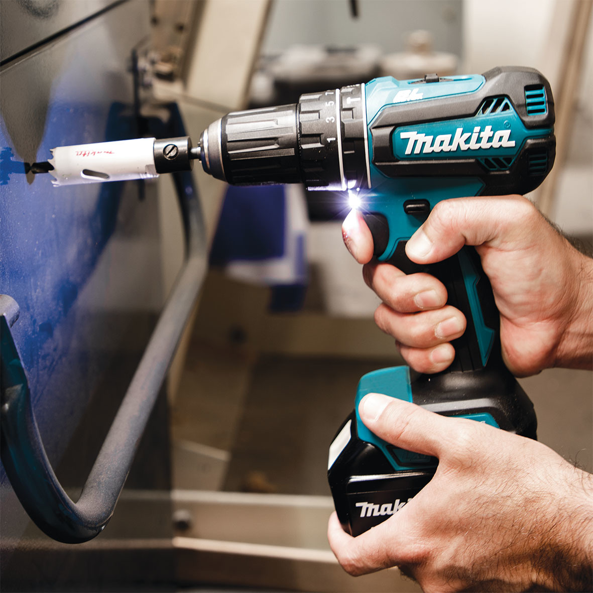 Makita akumulatorska udarna bušilica DHP485Z (18V,Li-ion,BL,bez aku) - SAMO ALAT