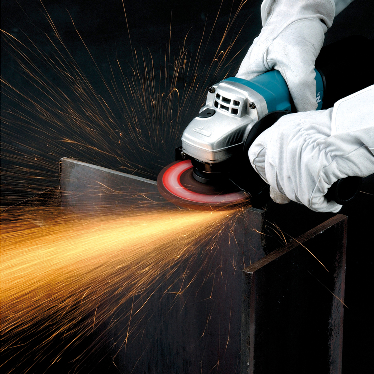 Makita kutna brusilica 9558HNRG