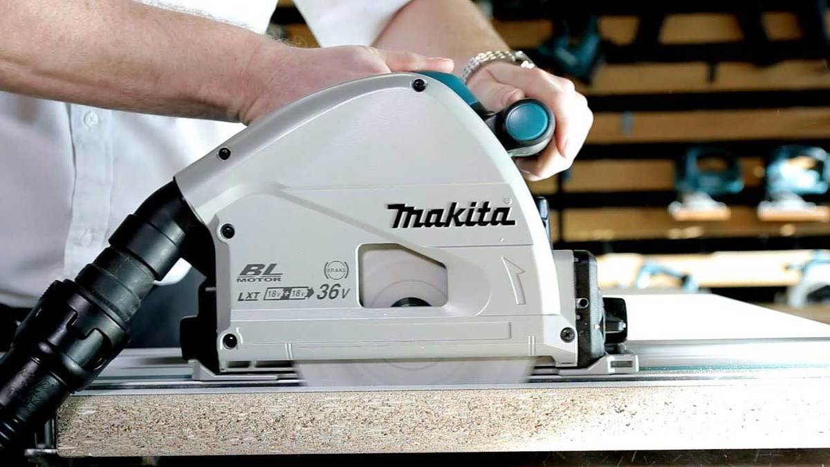 Makita akumulatorska uranjajuća pila (18+18V, 165mm, kofer) DSP600ZJ