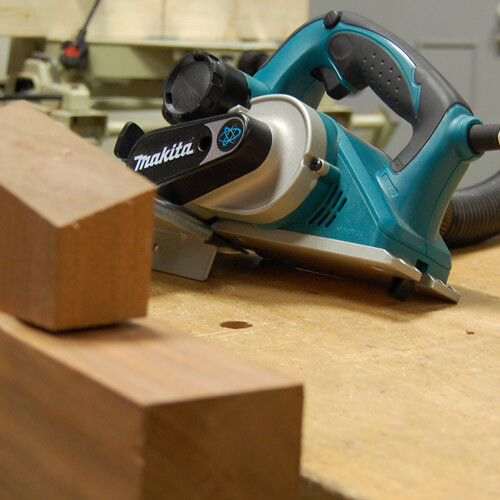 Makita blanja KP0800 (82mm, 620W)