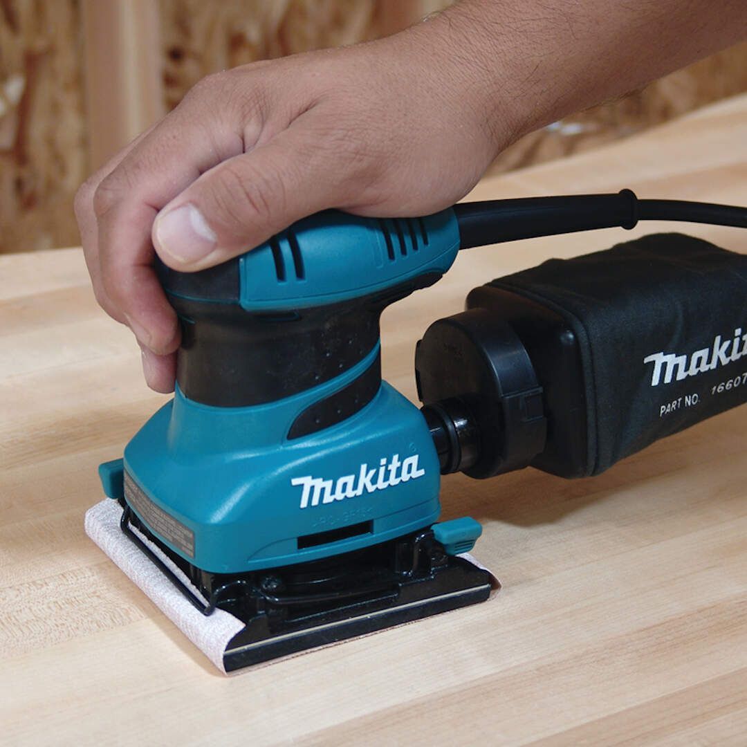 Makita vibracijska brusilica BO4557 (180W,114x140mm)