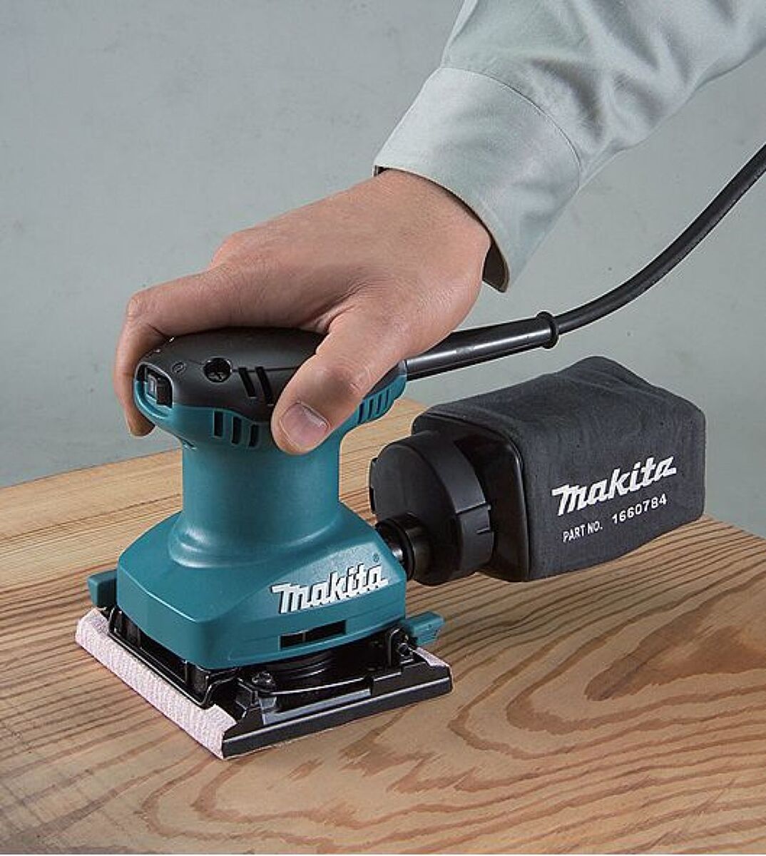 Makita vibracijska brusilica BO4557 (180W,114x140mm)