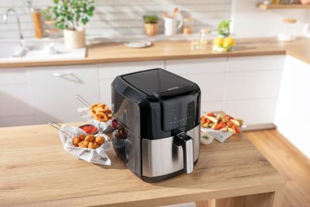 GORENJE friteza AF1700DB na vrući zrak; 5.0 Litara; 1700 W