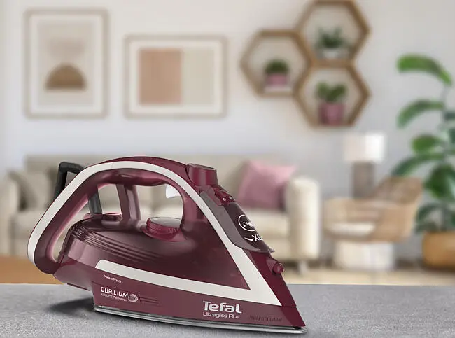 TEFAL pegla na paru FV6820E0 2800W