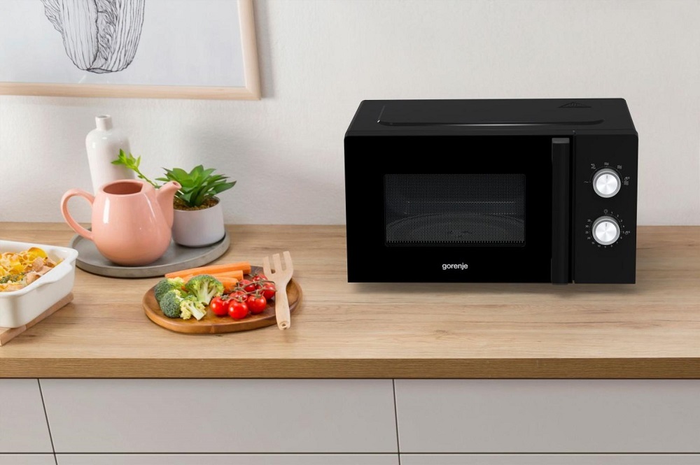 Gorenje mikrovalna MO17E1BH