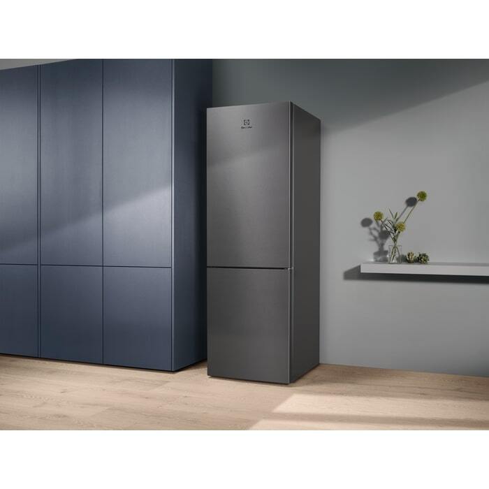 Electrolux frižider LNT5ME32U1