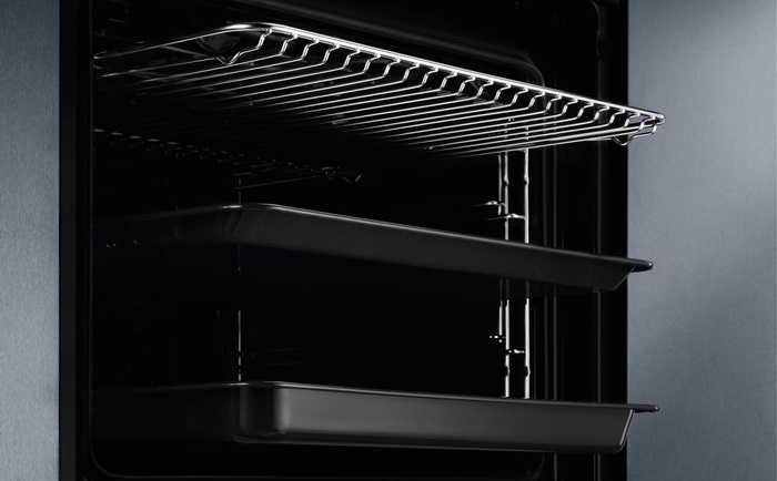 Electrolux pećnica EOD6P77WZ