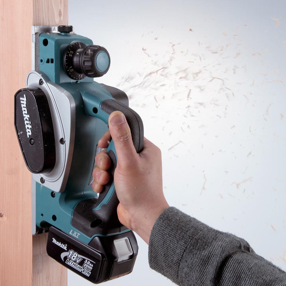 MAKITA akumulatorska blanja DKP180Z 18V - SAMO ALAT