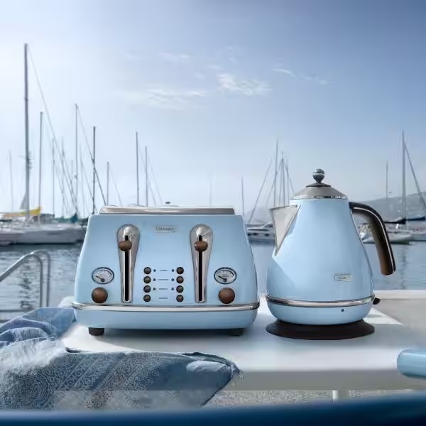 DeLonghi kuhalo za vodu KBOV2001.AZ Icona Vintage plavo, 2000 W