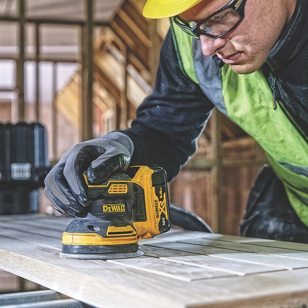 DeWalt akumulatorska ekscentrična brusilica DCW210N (18V, 125mm, brushless motor) - SAMO ALAT