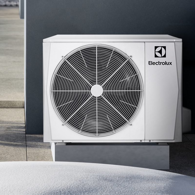 Electrolux toplotna pumpa EMHP-10V/N8 EEC + EHB-100/N8 EEC