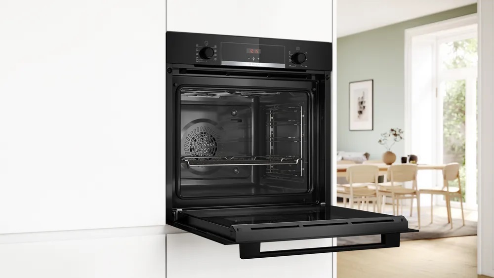 Bosch pećnica HBA514BB3