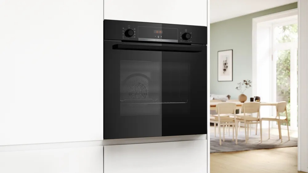 Bosch pećnica HBA514BB3