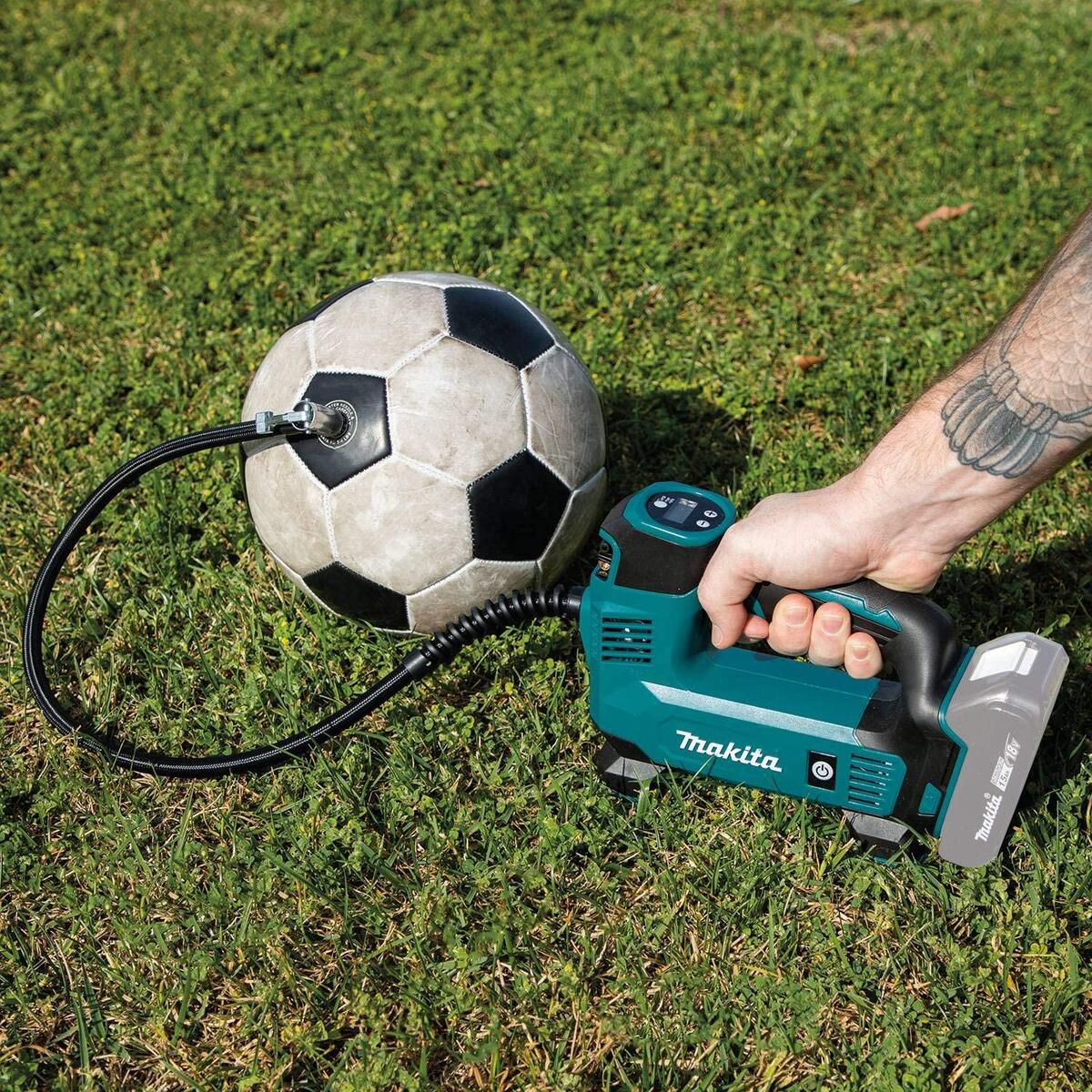 Makita Zračna pumpa DMP180Z-X 18 V Solo