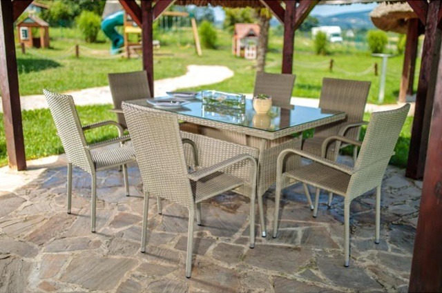 Green Bay BAY ratan stolica