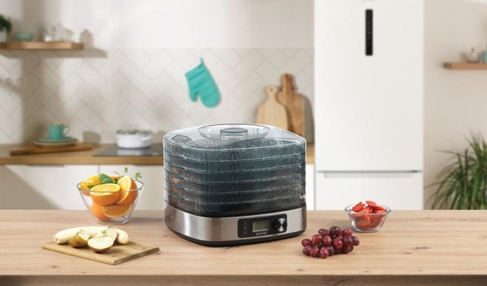 GORENJE aparat za sušenje hrane FDK500DE, 5 posuda, digitalna kontrola, 30–75°C