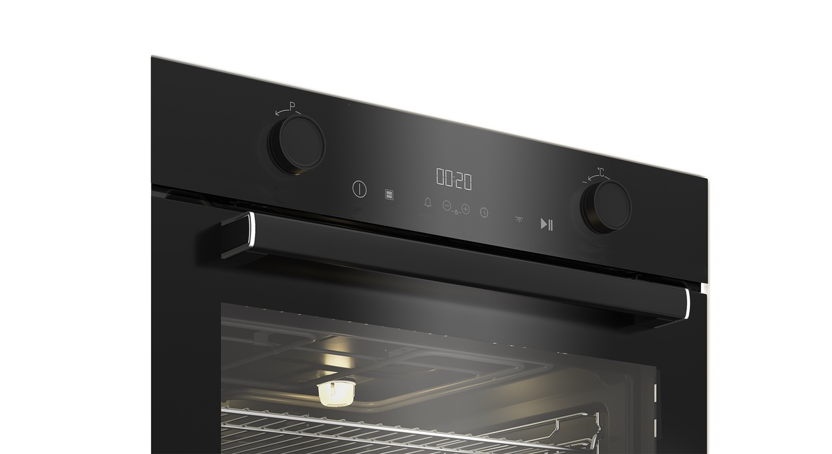 Beko pećnica BBVM17400BDS