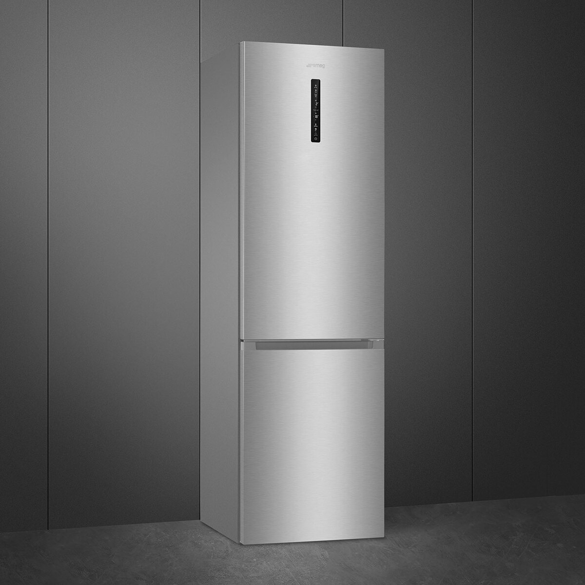 Smeg frižider RC21XDNMC