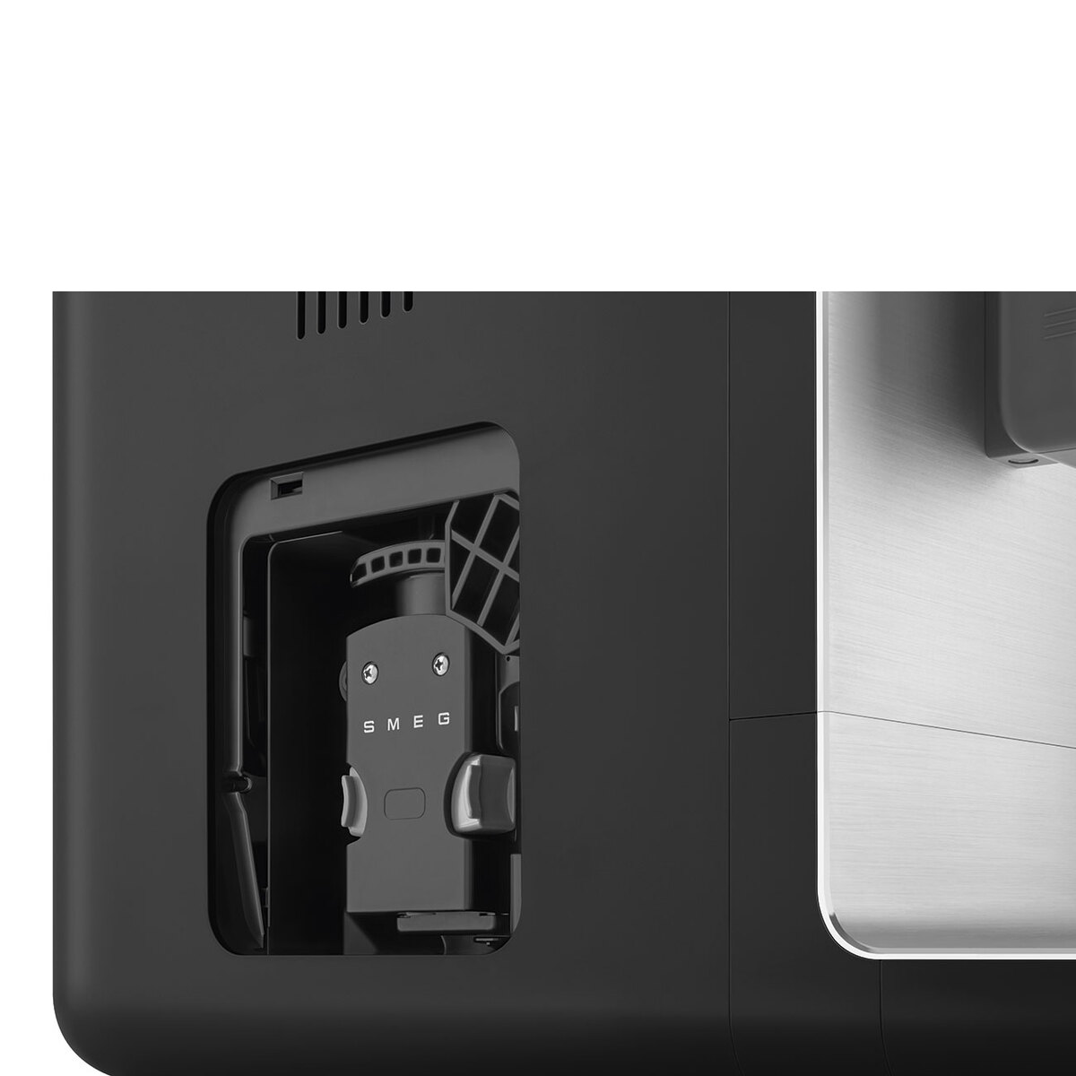 Smeg aparat za espresso kafu BCC13BLMEU, crni