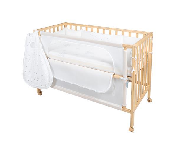 Roba Kids drveni krevetac sa ogradicom i vrećom za spavanje 60 × 120 cm