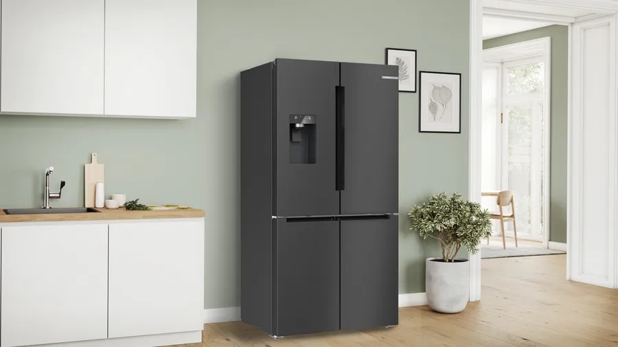 Bosch frižider KFI96AXEA