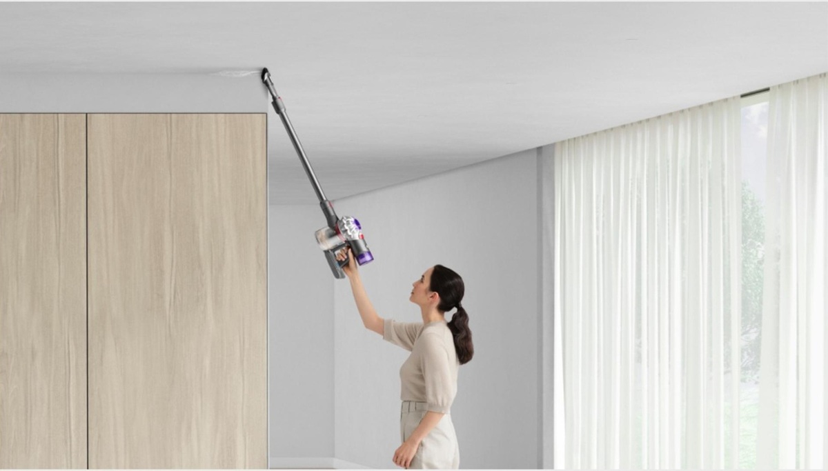 Dyson štapni usisivač V8 Total Clean