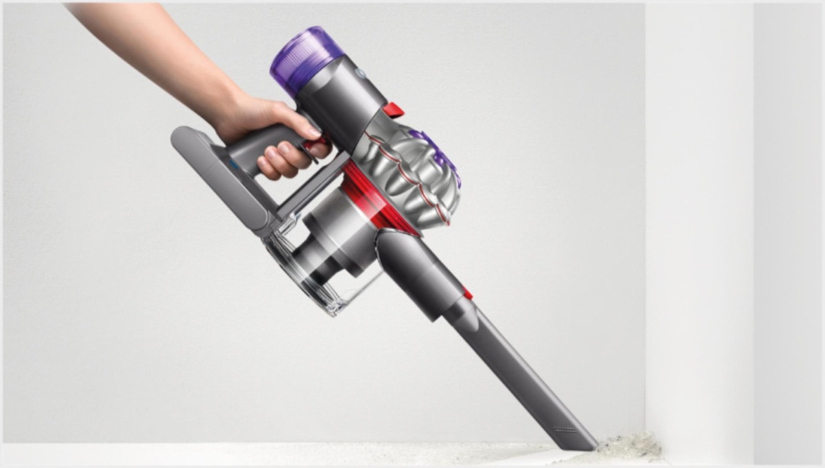 Dyson štapni usisivač V8 Total Clean