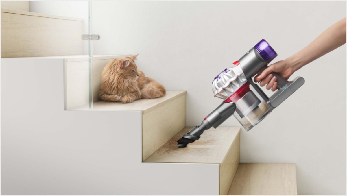 Dyson štapni usisivač V8 Total Clean