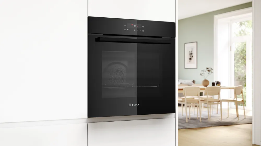 Bosch pećnica HBA571BB4