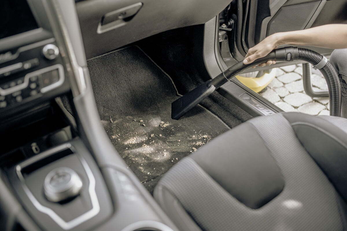 Karcher usisivač za suho i mokro WD 4 V-20/5/22