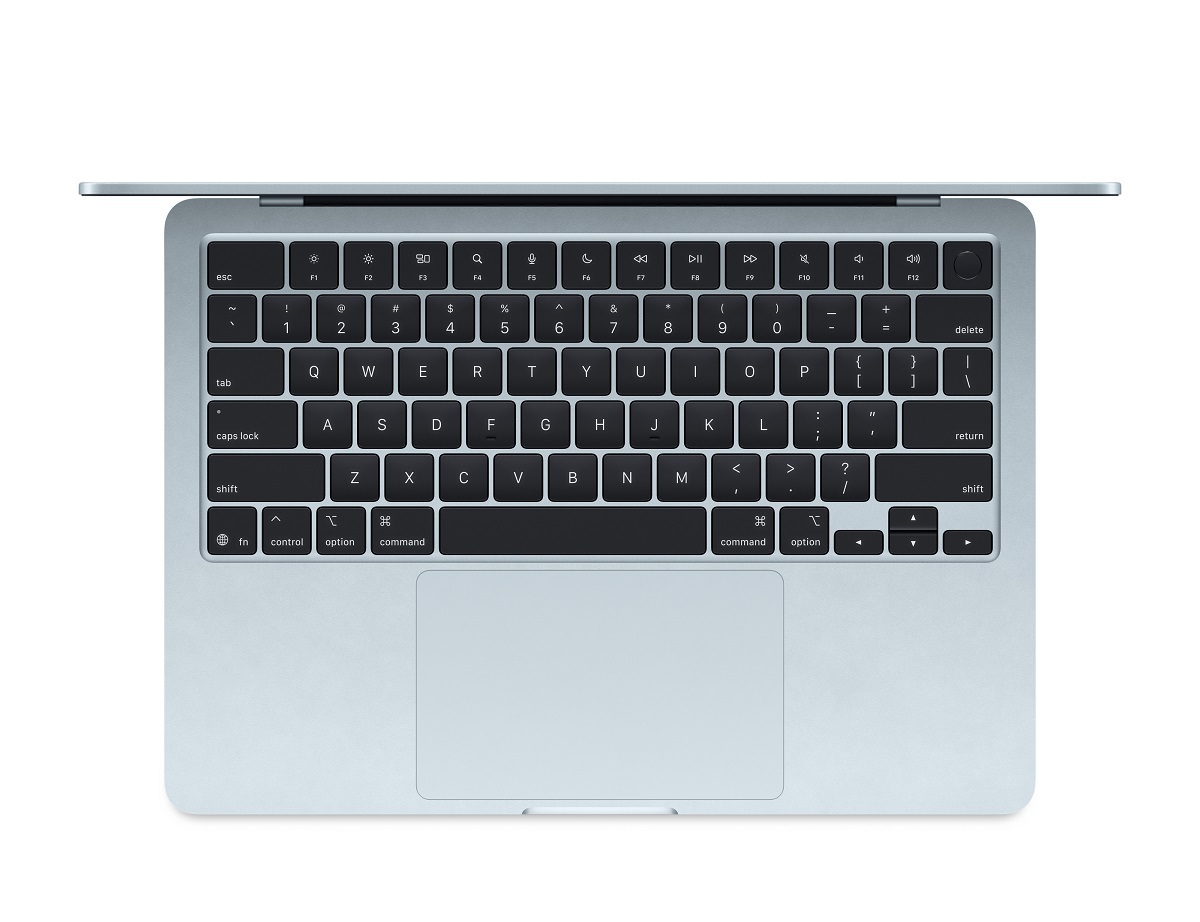 Apple MacBook Air, mdhj4cr/a, 13.6", M5, 10C GPU, 16GB RAM, 1TB SSD, Sky Blue, laptop