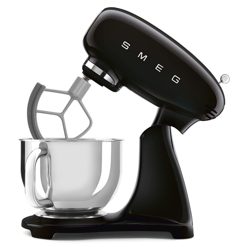 Smeg kuhinjski robot SMF05BLEU, crna