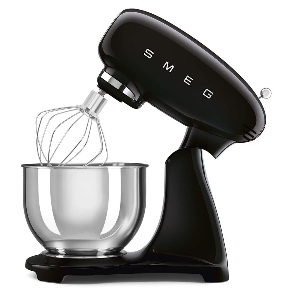 Smeg kuhinjski robot SMF05BLEU, crna