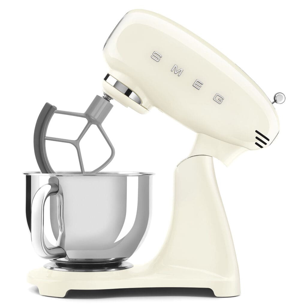 Smeg kuhinjski robot SMF05CREU, bež