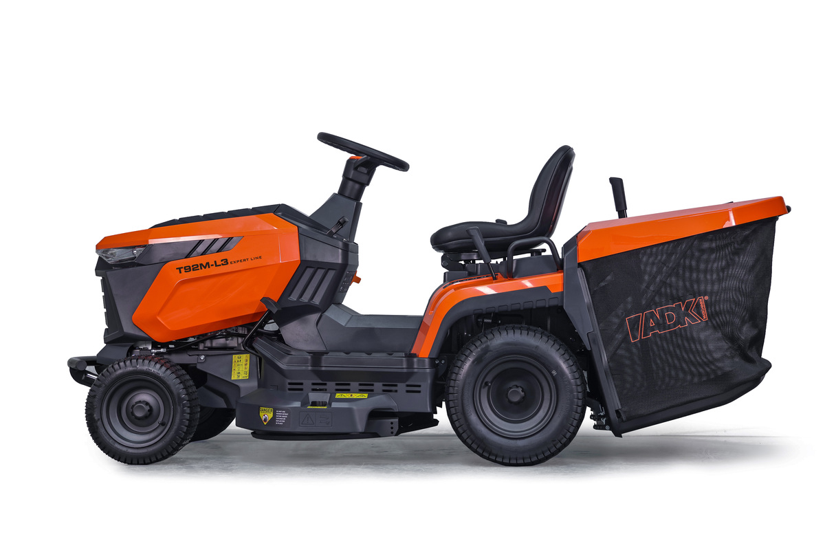 ADK traktorska kosilica T92M-L3 - Loncin motor 452 cm³ / radna širina 92 cm / snaga 12,5 KS