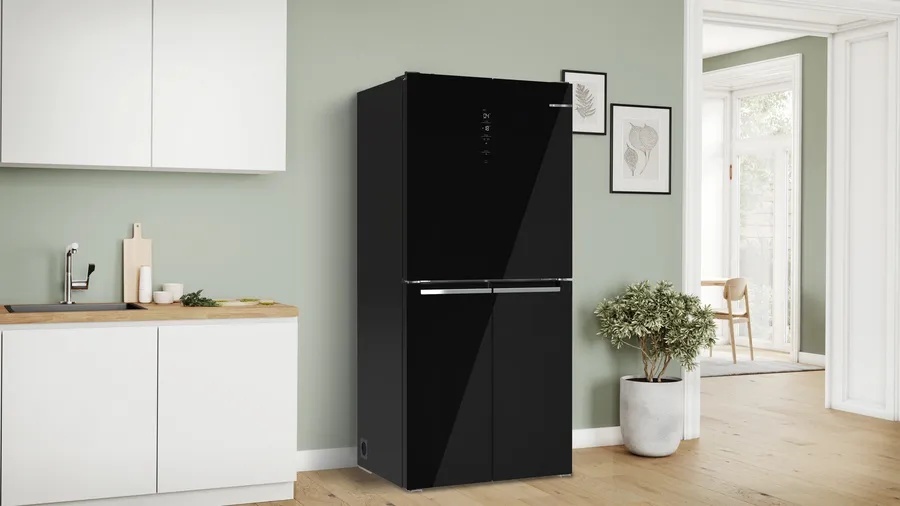 Bosch frižider KMC85LBEA