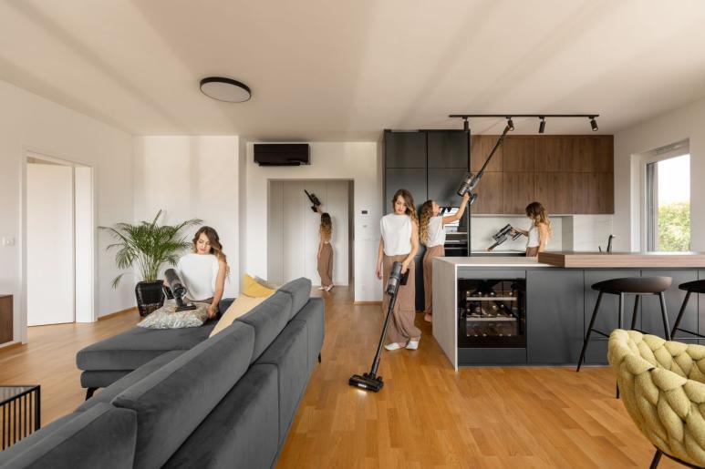 GORENJE štapni usisivač SVC296449NMBL, NEOMASTER