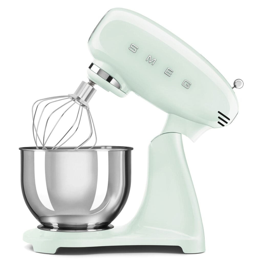 Smeg kuhinjski robot SMF05PGEU, pastelno zeleni