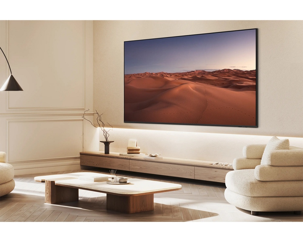 SAMSUNG OLED televizor QE83S90FAEXXH, 4K Ultra HD, Smart TV, Tizen OS, NQ4 AI Gen3 procesorr, Motion Xcelerator pri 144 Hz, grafitno crn