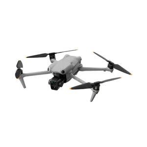 DJI Air 3 dron (Fly More Combo RC-N2)