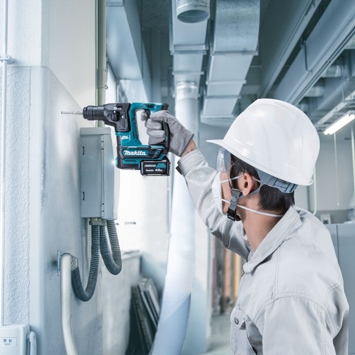 Makita akumulatorska čekić-bušilica (10.8V ,Li-ion) HR166DZ - SAMO ALAT