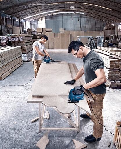 Bosch Professional ubodna pila GST 700