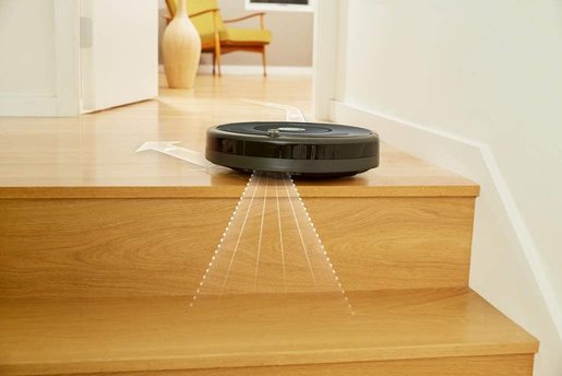 iRobot robotski usisavač Roomba 676
