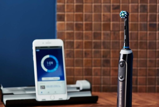 Oral-B četkica za zube Genius X Special Edition Black