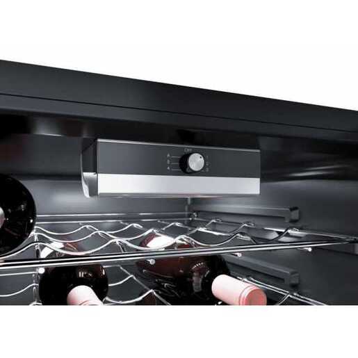 Candy frižider za vino CWC 154 EMD