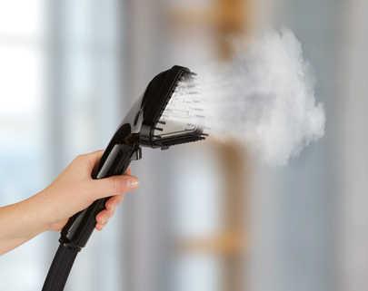 TEFAL vertikalna pegla na paru IT3440