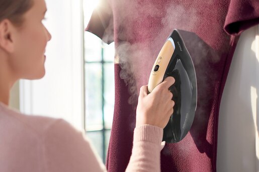 PHILIPS parna stanica PSG8140/80 2700 W, 8.5 bara