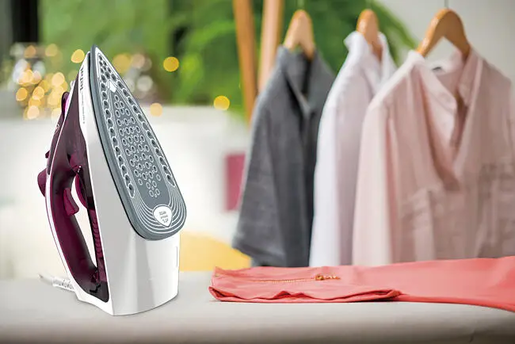 TEFAL pegla na paru FV2835E0 2400W