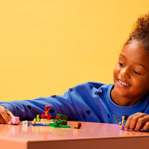 LEGO 21177 LEGO Minecraft Zasjeda Creepera